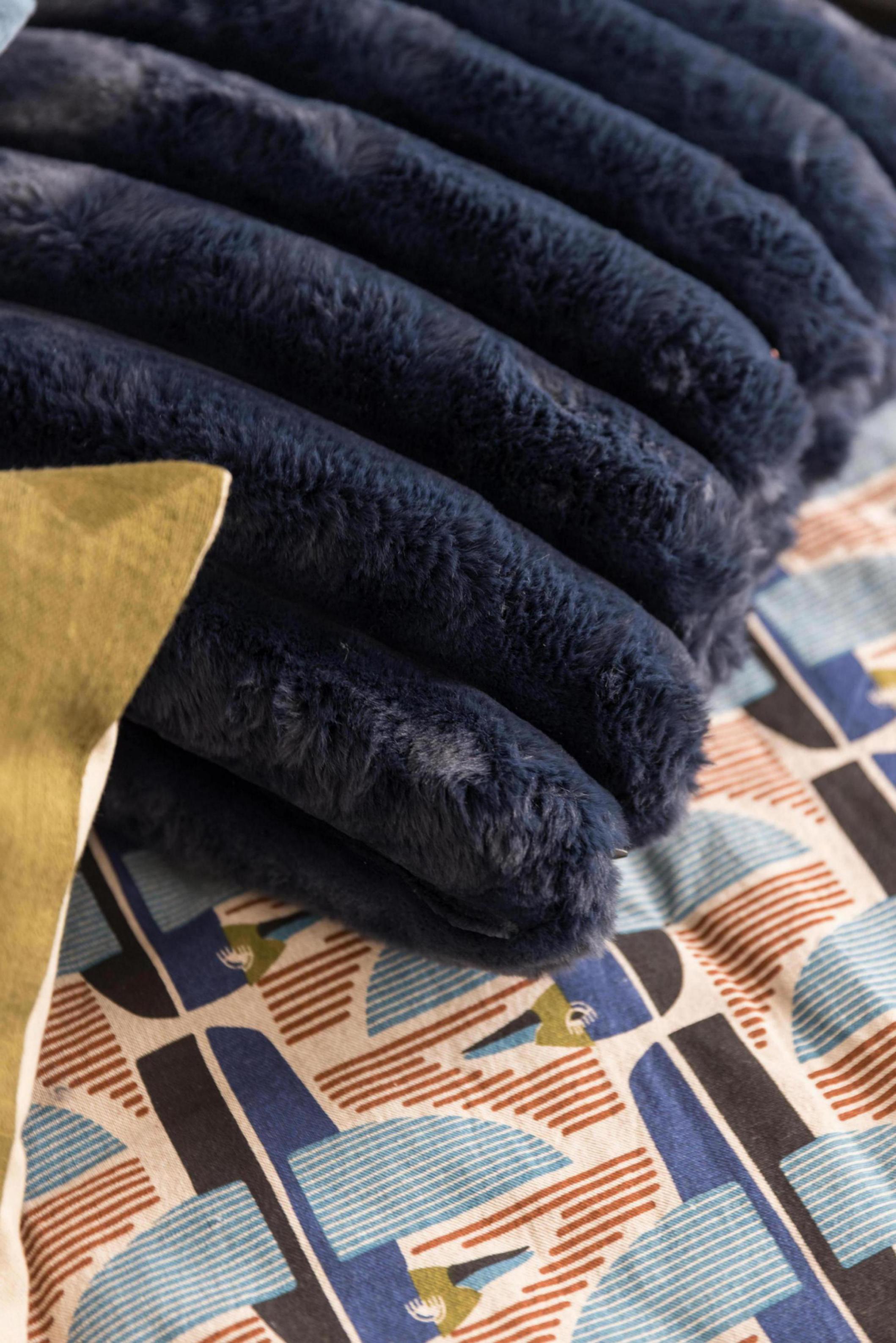 Farel bedrukte plaid Multico 135 X 200