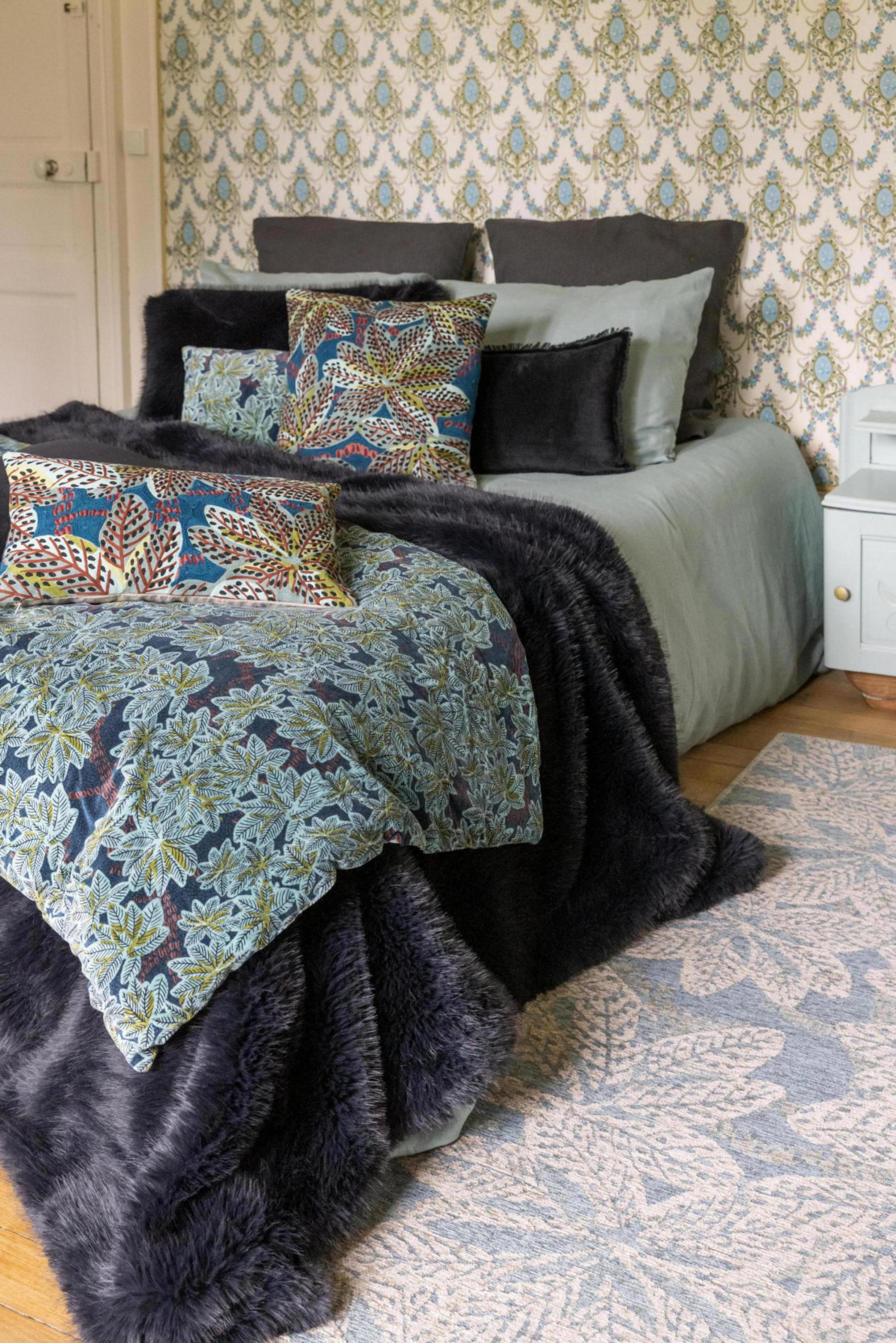 Gerecycleerd plaid Nolan Caviar 130 X 170