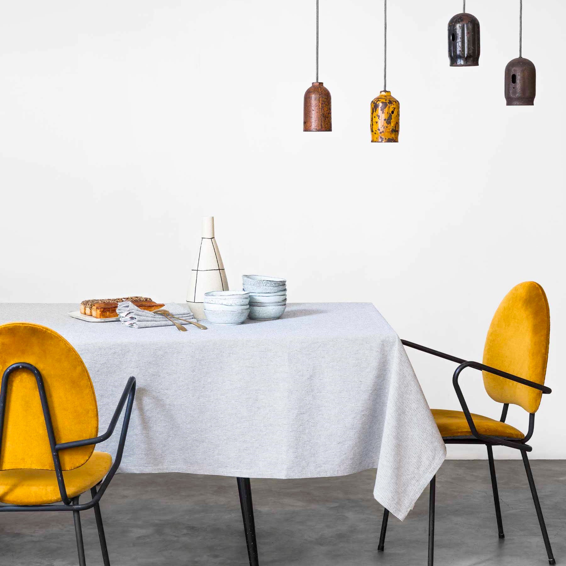 Finette tafellaken Finette Caviar 160 X 350