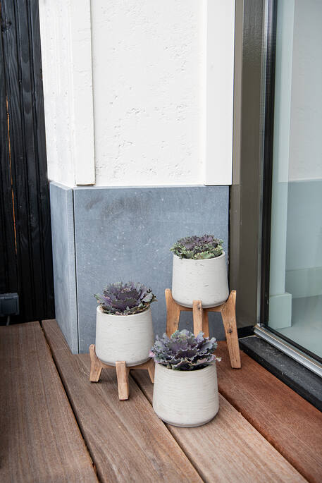 Patt XL (Feet Low), Black Washed