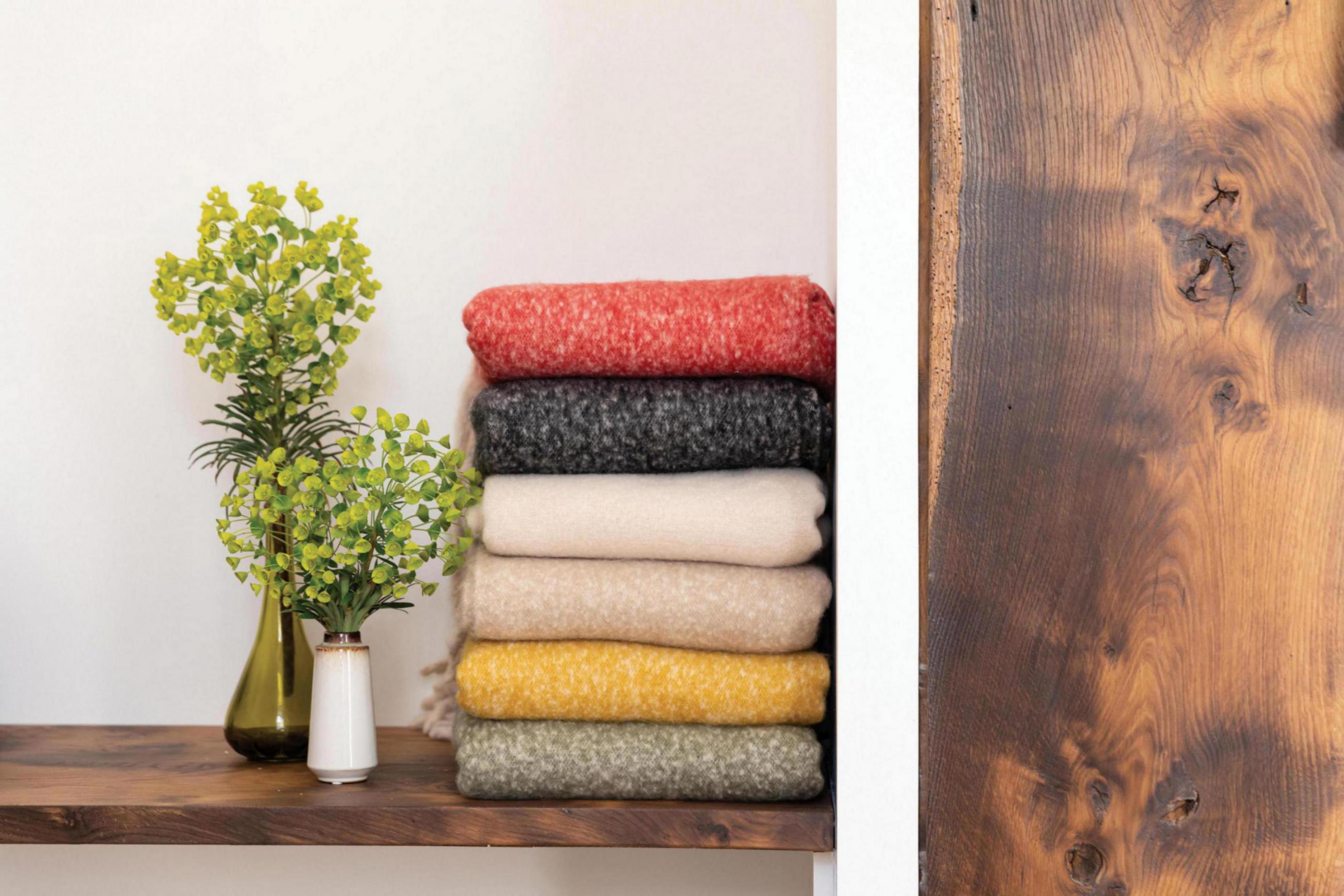 Effen gerecycleerd plaid Isabel Vert de gris 130 X 160