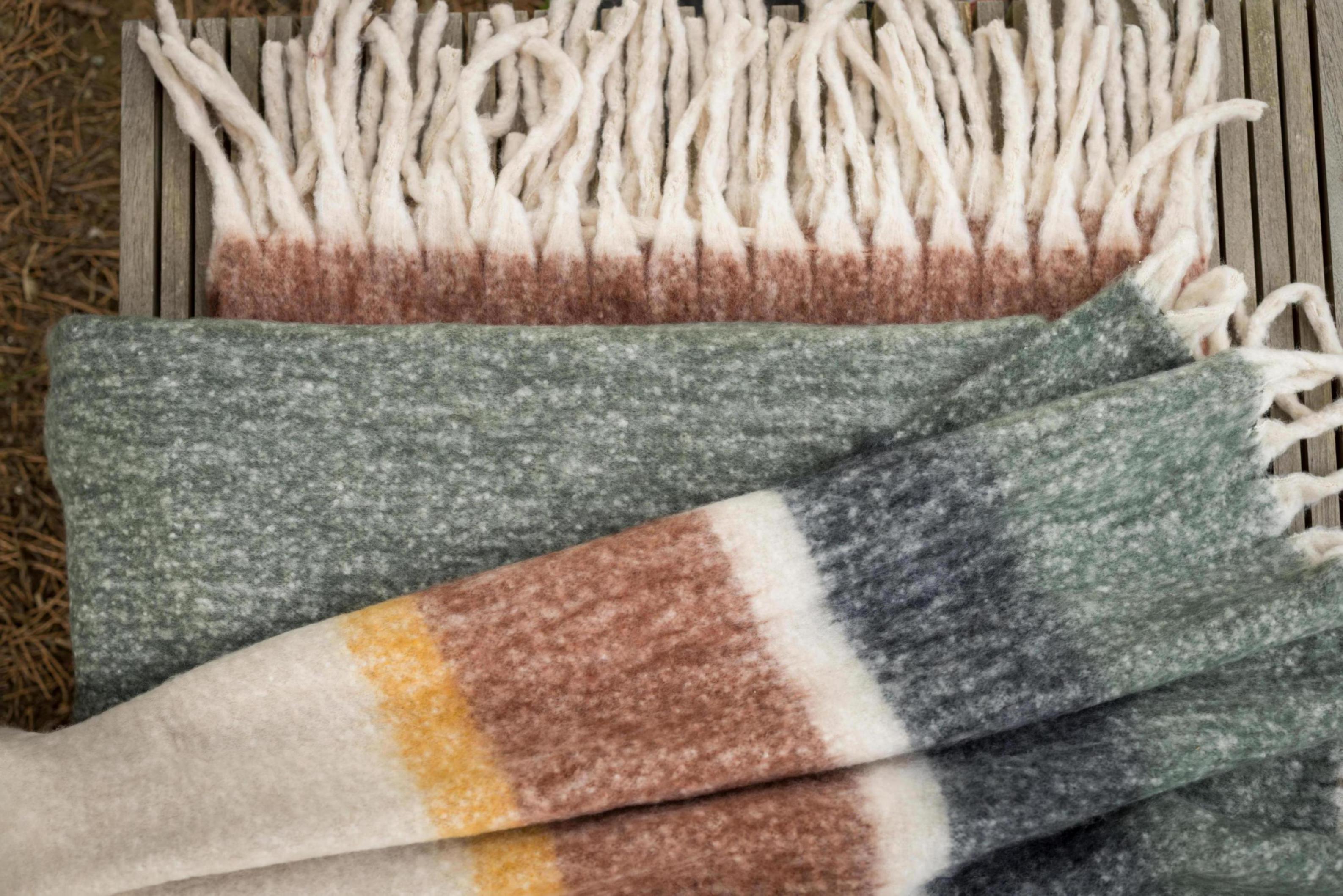 Effen gerecycleerd plaid Isabel Rouille 130 X 160