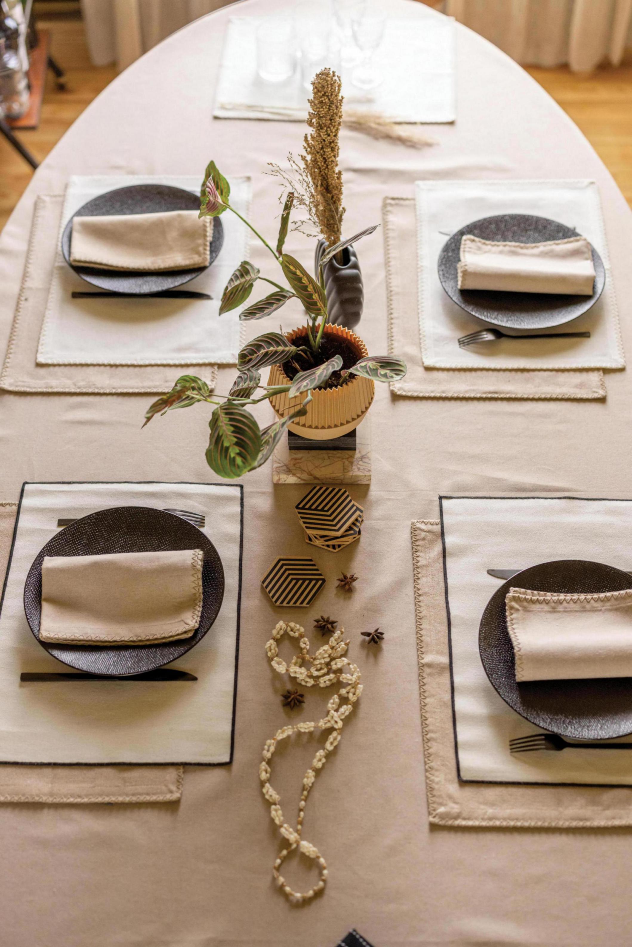 Gerecycleerd tafelkleed Delia Naturel 170 X 250