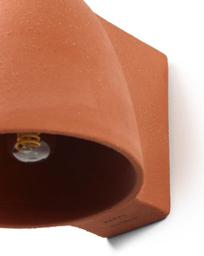 Serax - Alex Gabriels - WANDLAMP ROOD RANA