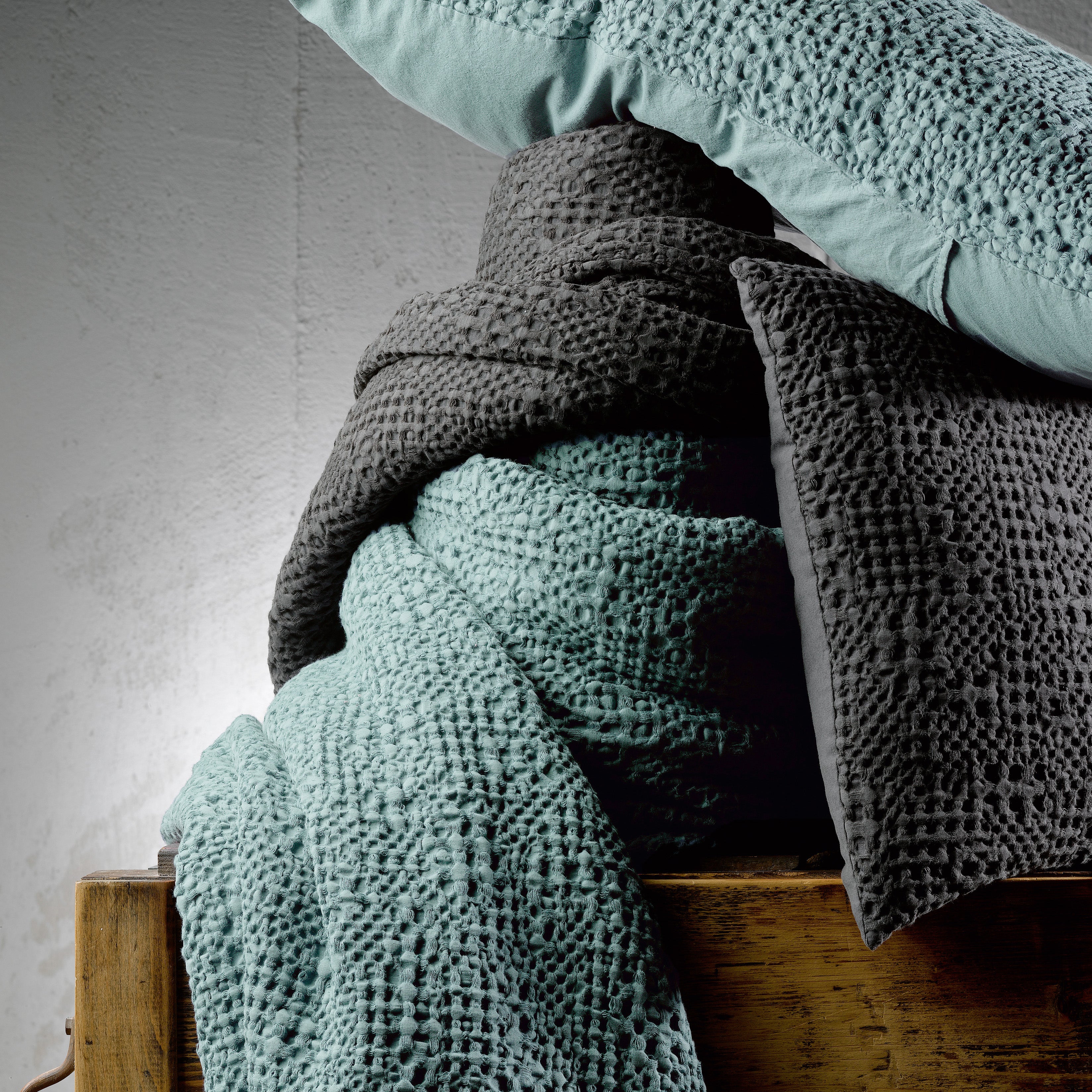 Tana bedsprei Vert de gris 180 X 260