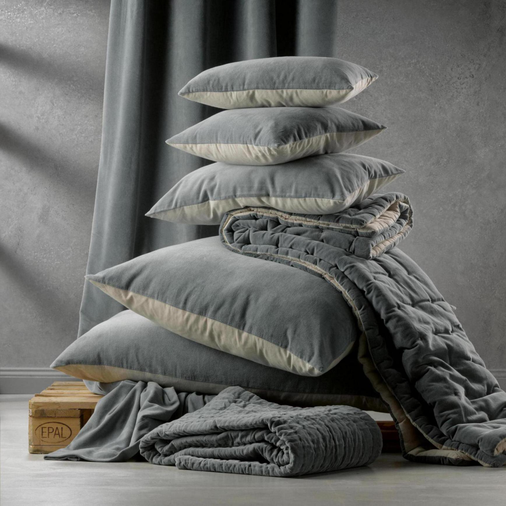 Effen kussen Elise Cobalt 40 X 65