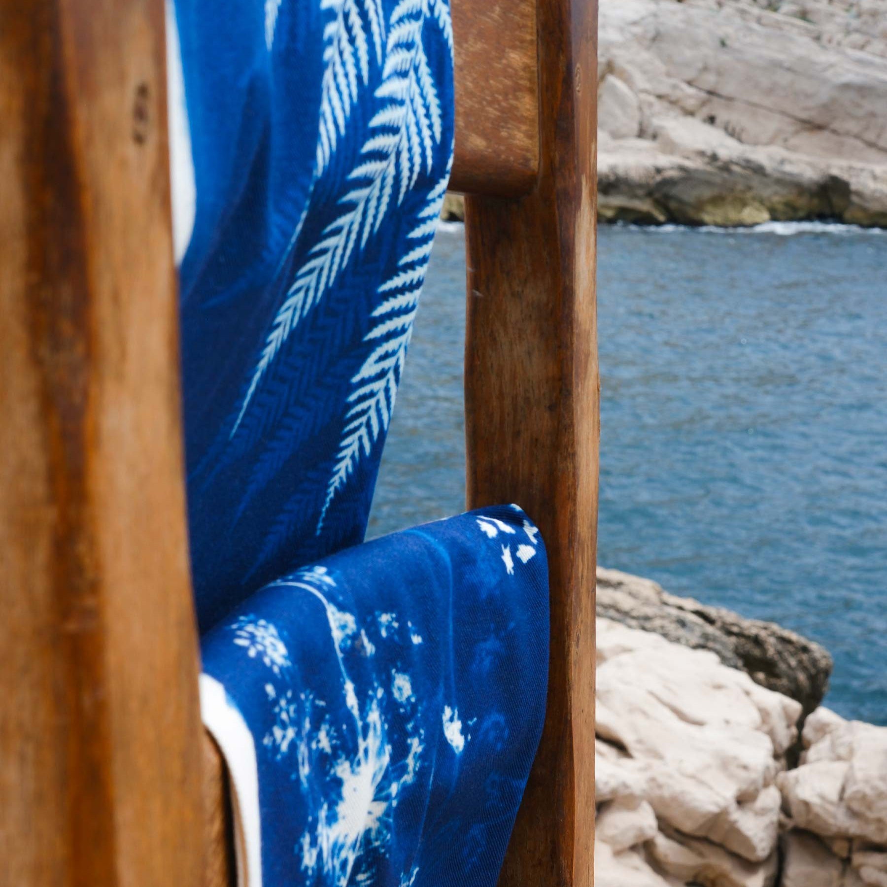Theedoek Fleurs de carotte Bleu 70 X 50