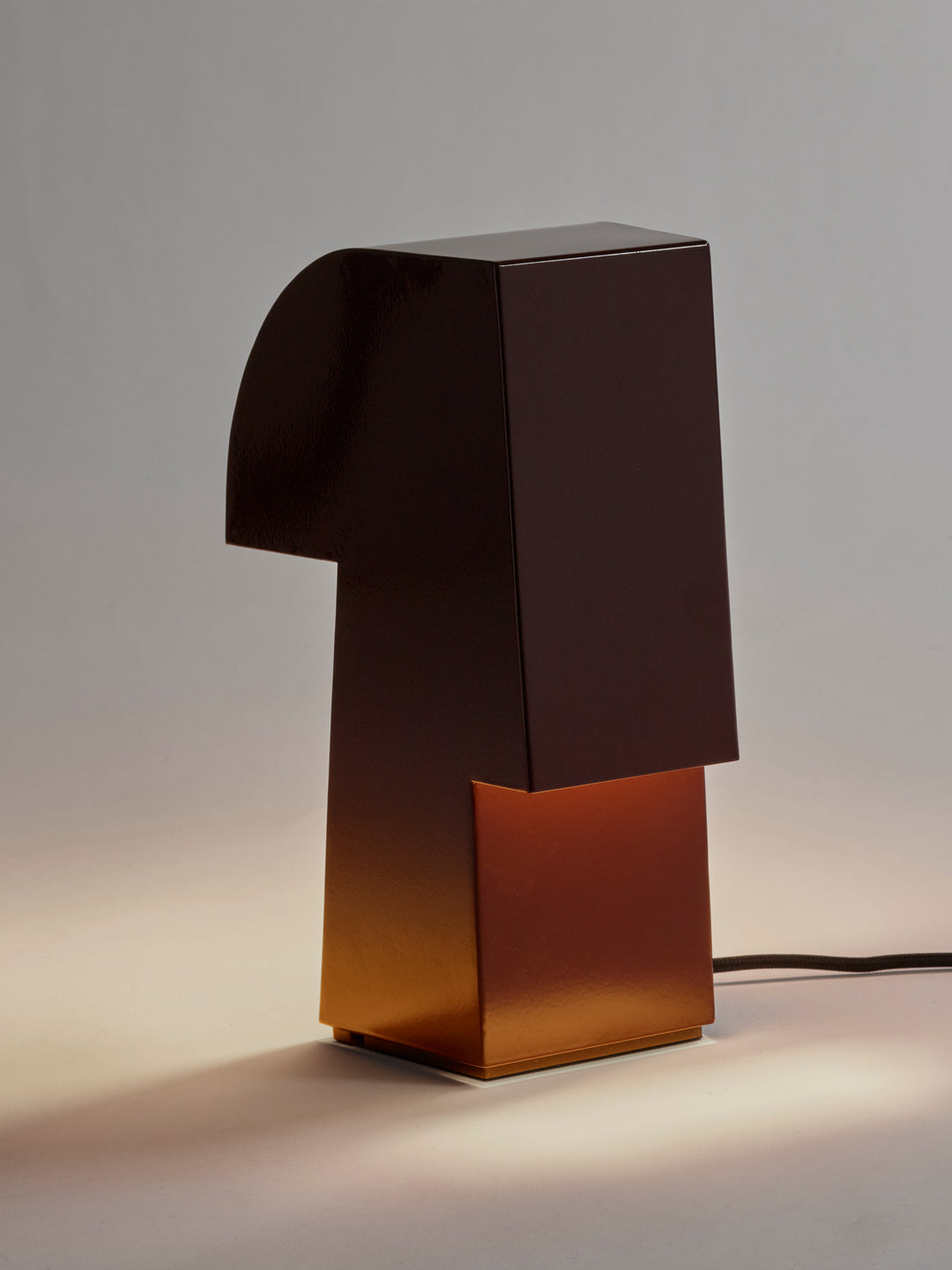 Serax - Bob Verhelst - Tafellamp Aubergine Nizou