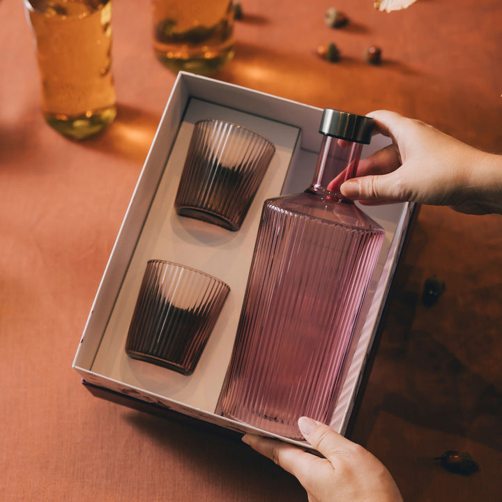 Paveau - Ribbed geschenkset 1 fles + 2 glazen - Broome