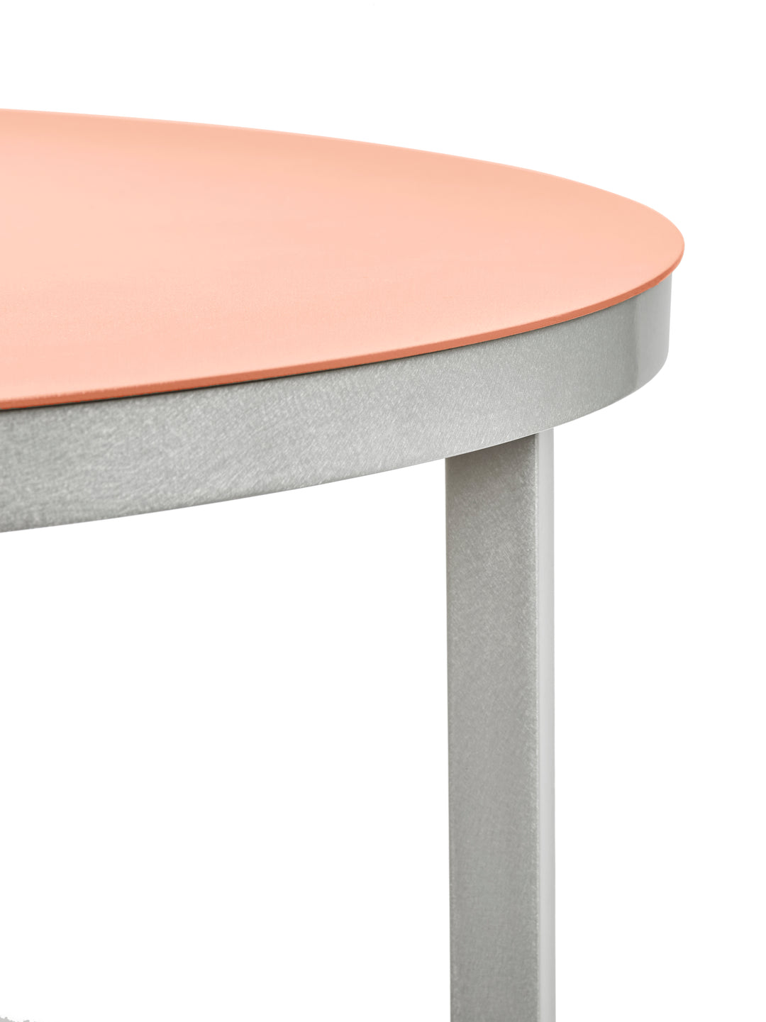 Serax - Muller van Severen - Eettafel Roze Rond