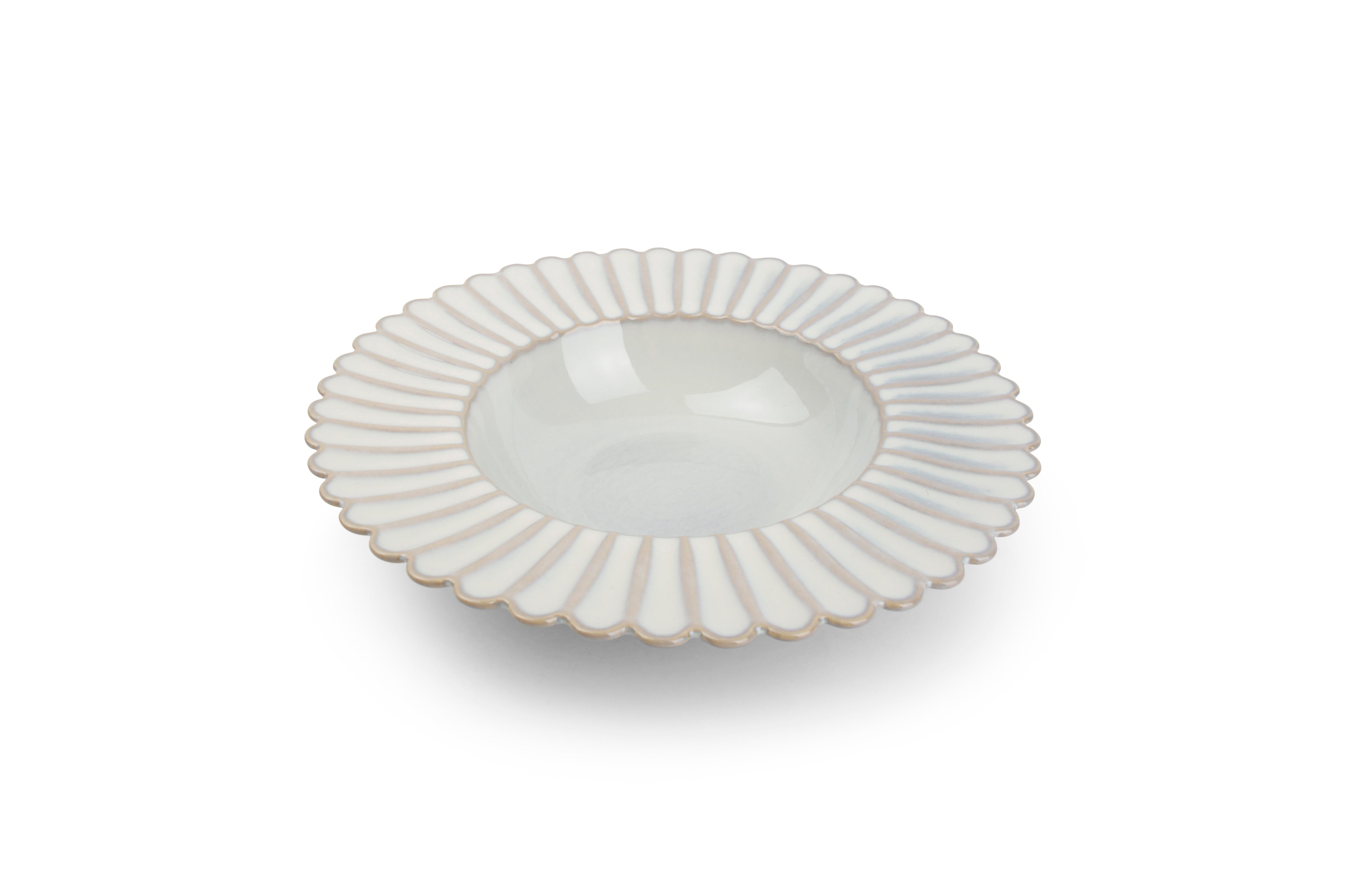 Diep bord 24/13xH4cm nuance white Lotus