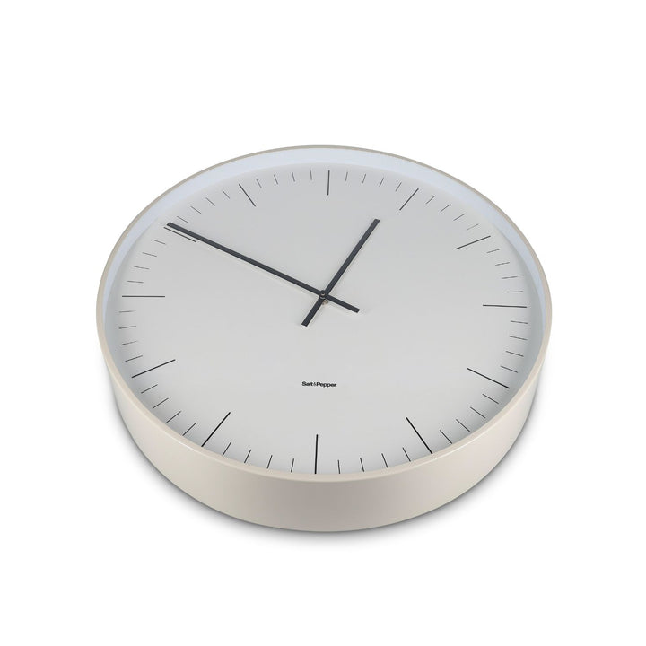 Salt &amp; Pepper - Wandklok 51x10cm wit Pulse