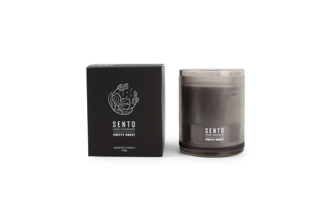 Salt &amp; Pepper - Geurkaars 438g pretty sweet Sento