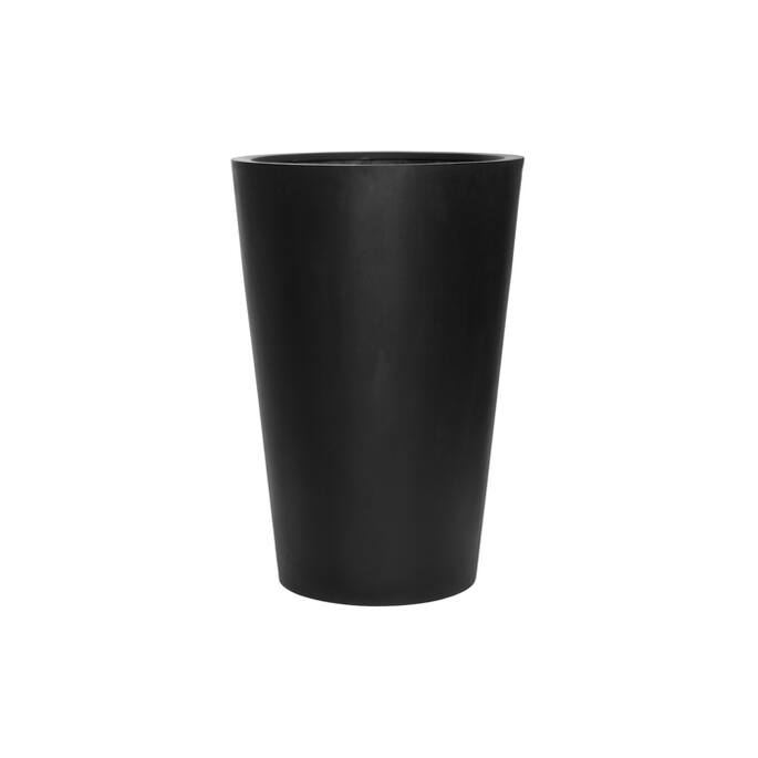 Belle L, Black