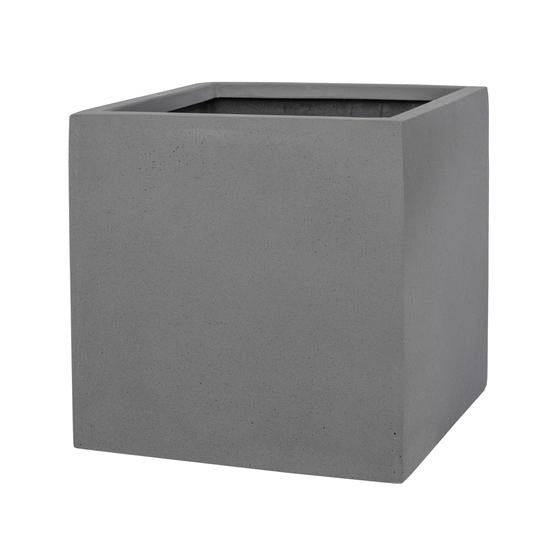 Fleur L, Grey