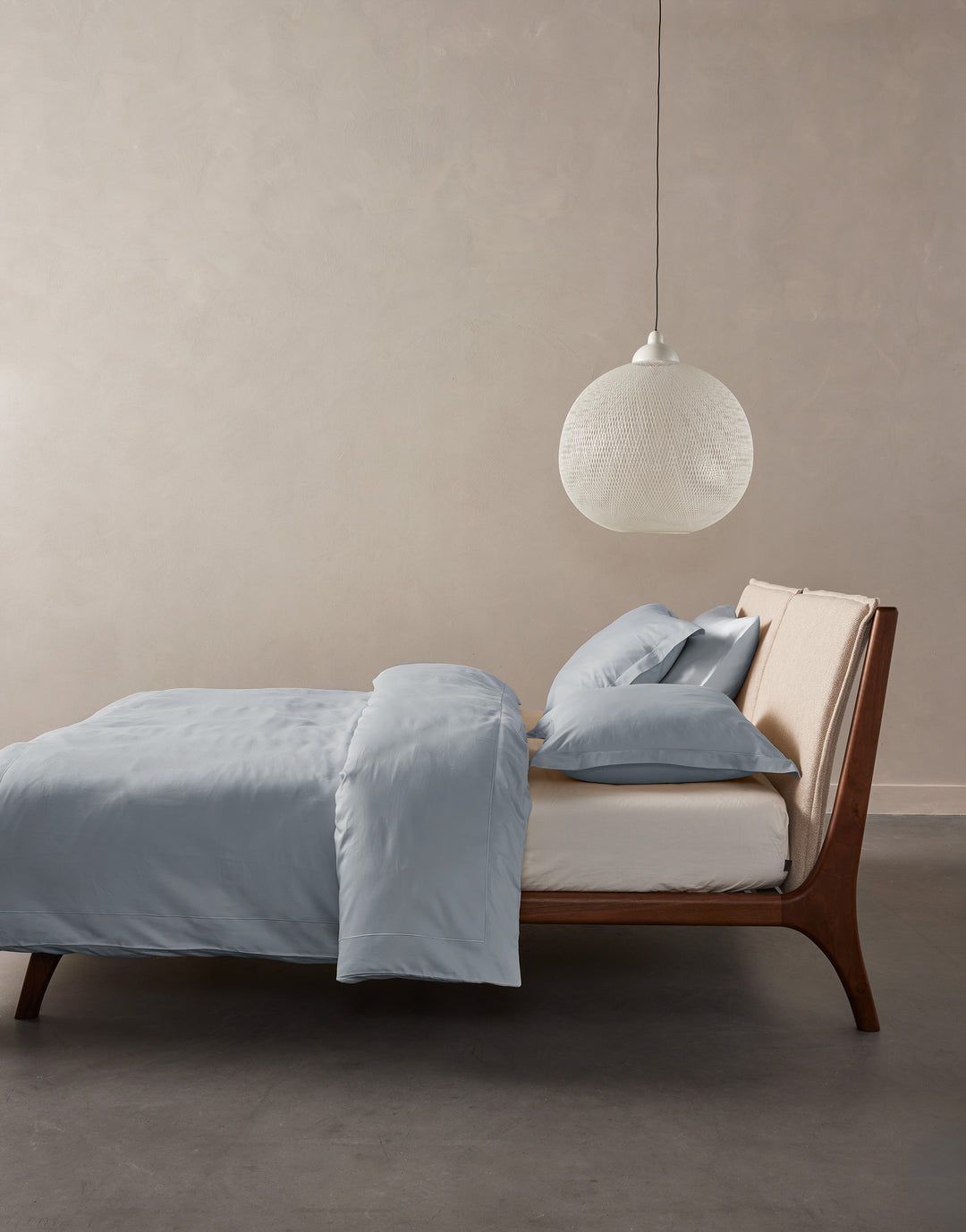 Essenza | Alice Kussensloop 65x65