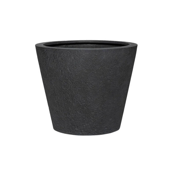Bucket M, Middernacht Zwart