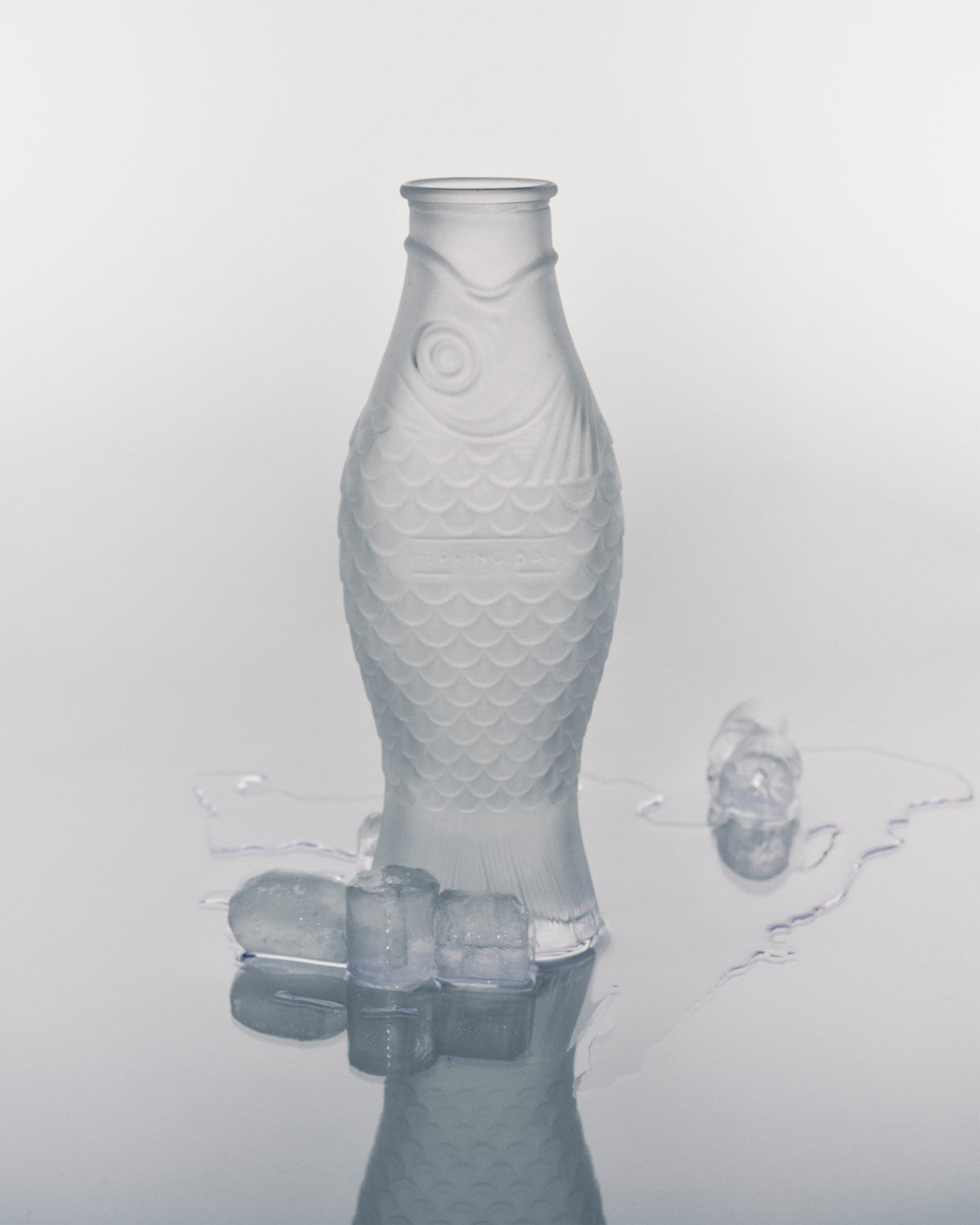 Serax - Paola Navone - Karaf Frosted Wit Fish & Fish
