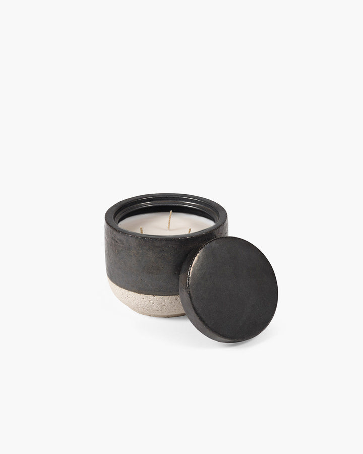Geurkaars M Titanium Burning Wood