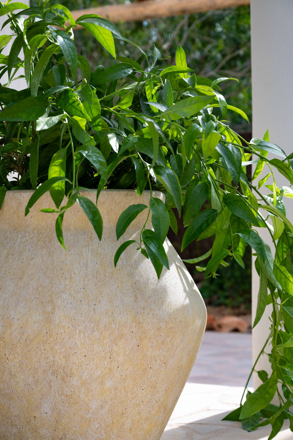 Pottery Pots - Bloempot Fleuri L, Travertine Beige