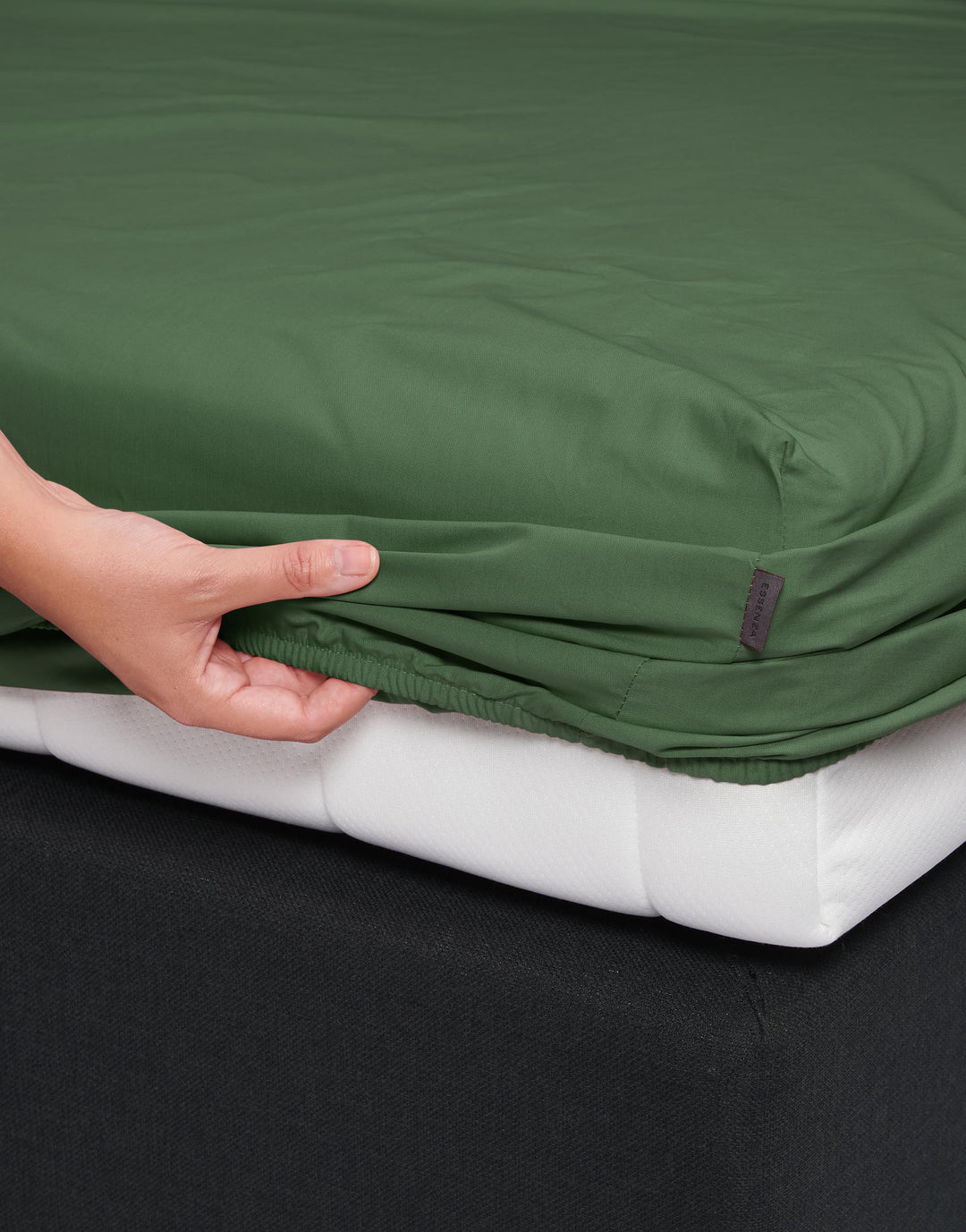 Essenza | Premium Percale Hoeslaken - 160x210, Mosgroen