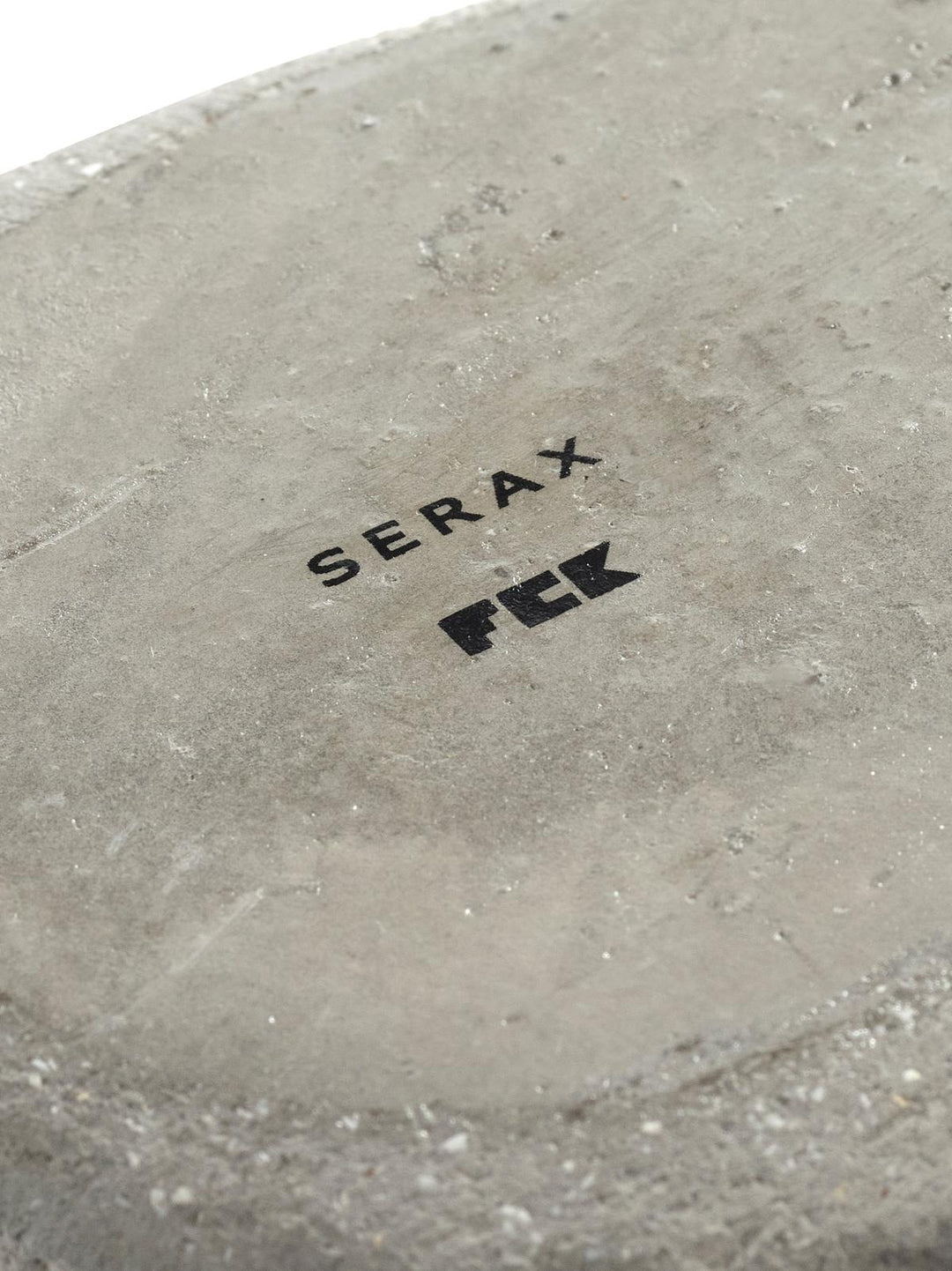 Serax - Frédérick Gautier - Vaas 02 L Cement Fck