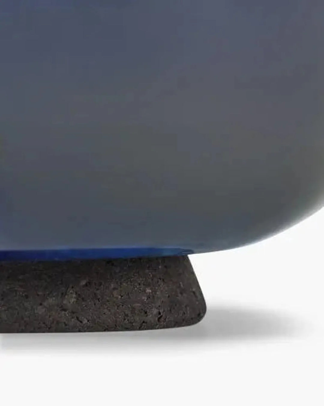 Serax - Vincent Van Duysen - Geurkaars L Donkerblauw Panarea