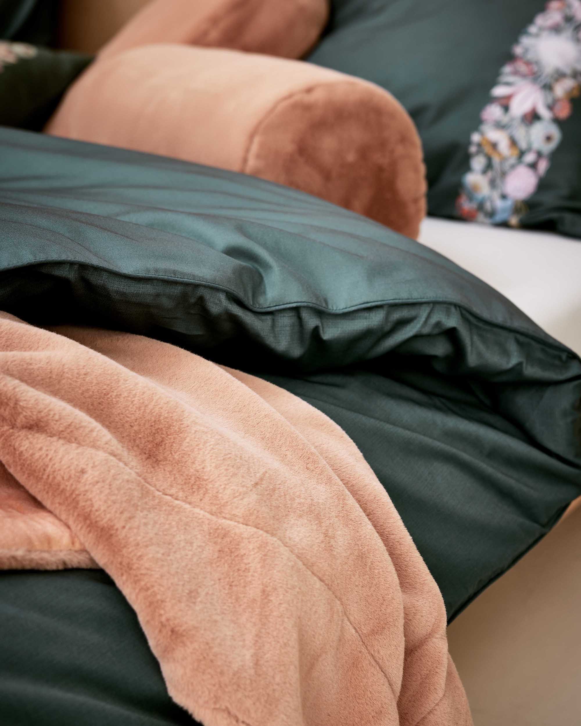 Veroniq Dekbedovertrek - 2p set 240x220+2/60x70