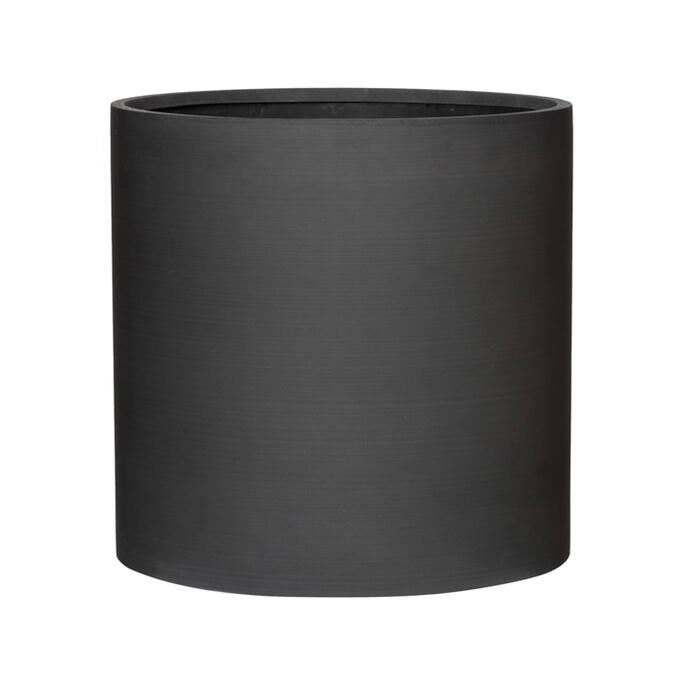 Max L, Volcano Black