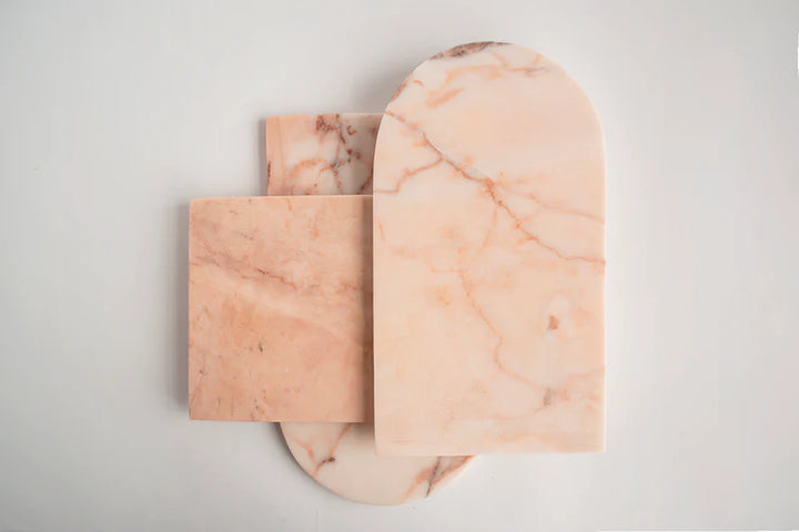Kiwano Concepts - Roze Marmer Gebogen Schotel (18x35x2cm)