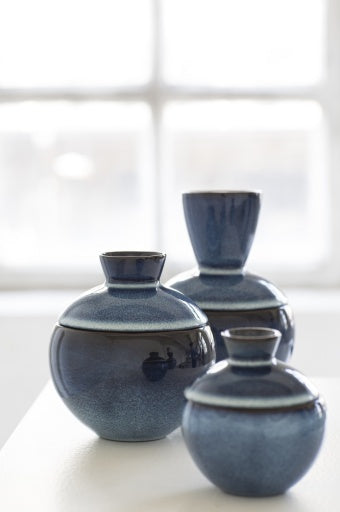 Serax - Pascale Naessens - POTJE MET DEKSEL °2 S DONKERBLAUW PURE