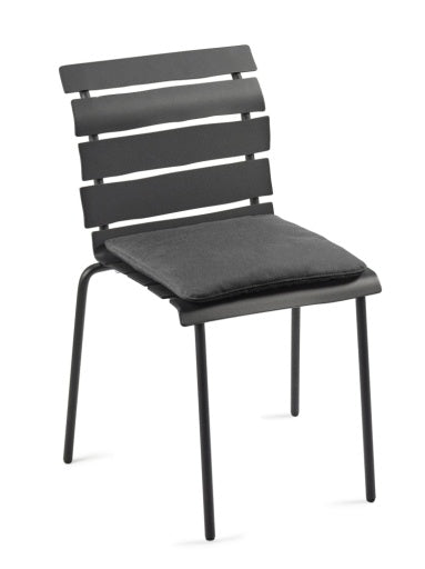 KUSSEN S ZWART ALIGNED