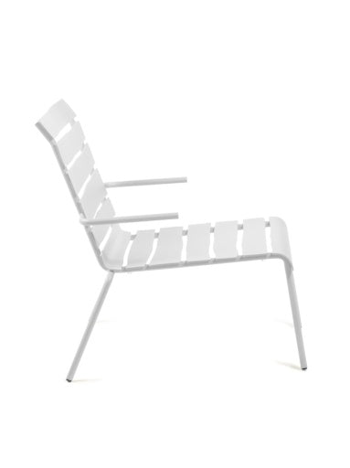 LOUNGE STOEL WIT ALIGNED