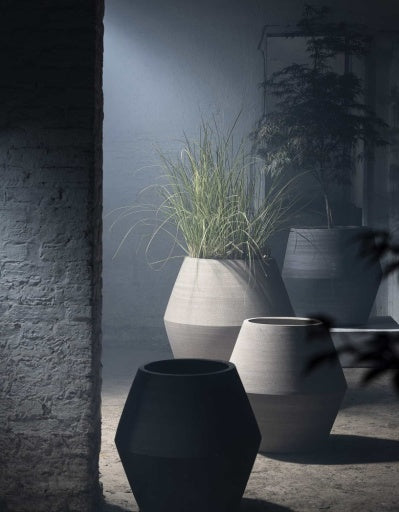 Serax - Marie Michielssen - PLANTENPOT 01 L BEIGE CONSTRUCT