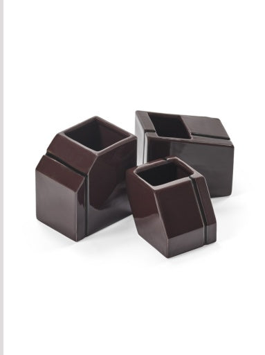 Serax - Plan C - VAAS MINI ASS/3 BORDEAUX SILOS