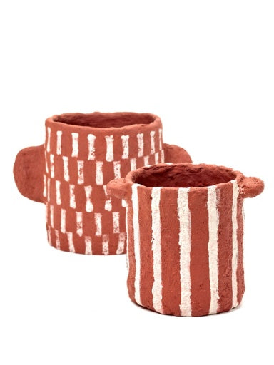 POT S RED VERTICAL STRIPES EARTH